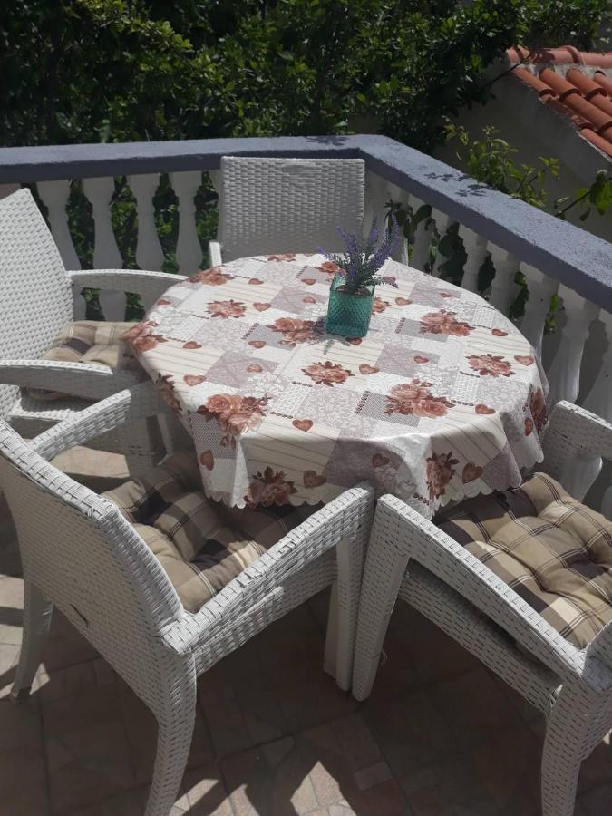 Apartman Petar Lägenhet Zadar Exteriör bild